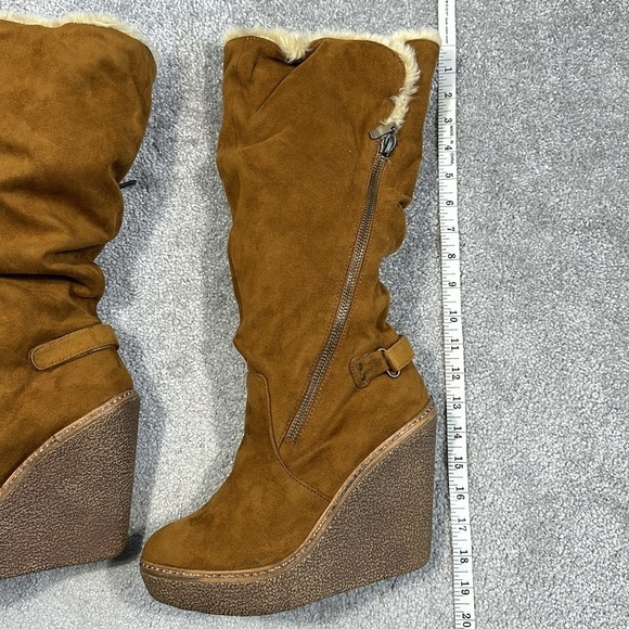 Bakers Furbee Boots Womens 9.5 Brown Faux Fur Faux Suede Wedge Platform … - Picture 15 of 16